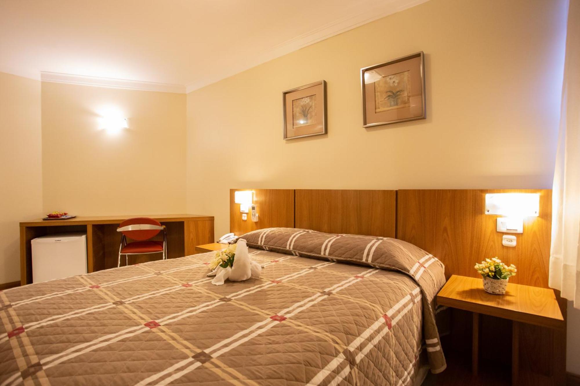 Barbur Center Hotel Ponta Grossa  Eksteriør bilde